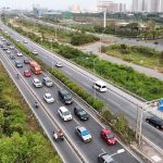Giữ khoảng cách an toàn trên đường cao tốc: Từ yêu cầu xử lý nghiêm đến bài toán đưa pháp luật vào cuộc sống